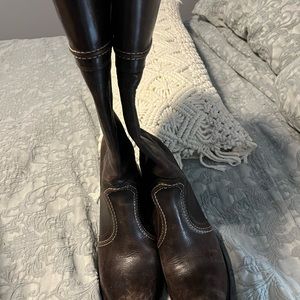Women’s Frye boots